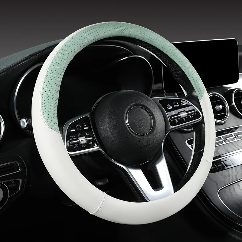 Coprivolante per auto in pelle - Car Steering Wheel Cover Anti Slip Breathable recensione e prezzo